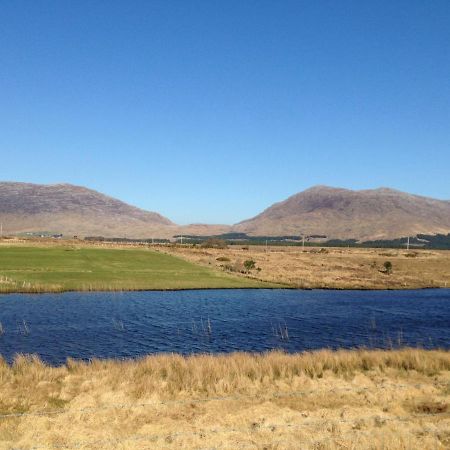 Bed and Breakfast Railway View - Connemara Recess Exteriér fotografie