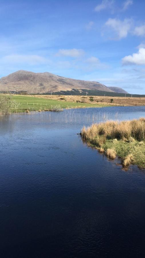 Bed and Breakfast Railway View - Connemara Recess Exteriér fotografie