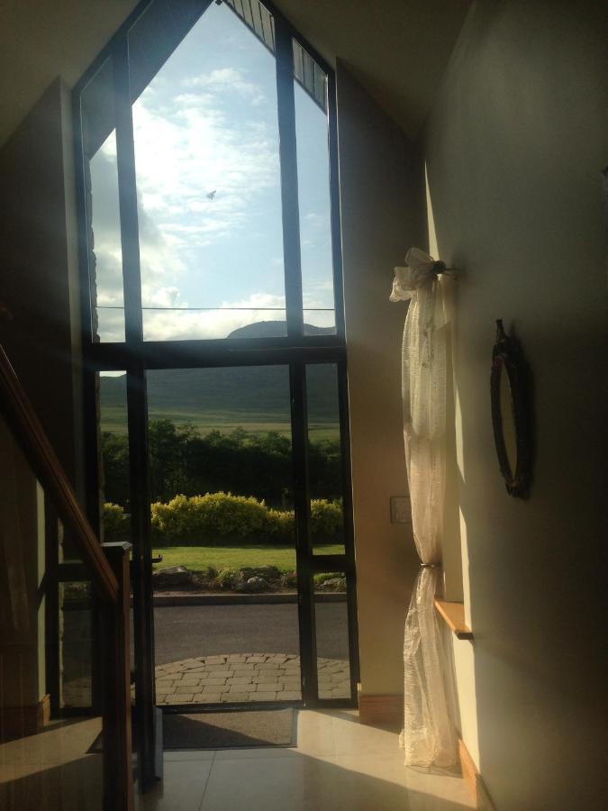Bed and Breakfast Railway View - Connemara Recess Exteriér fotografie